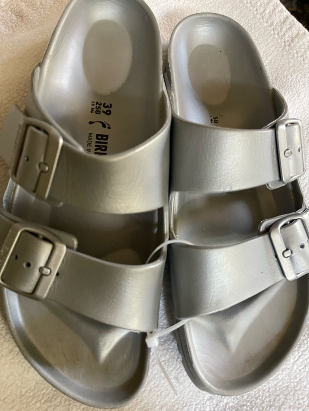 New w/o Box Birkenstock Arizona EVA Gray Ladies 8 / Men 6 lightweight